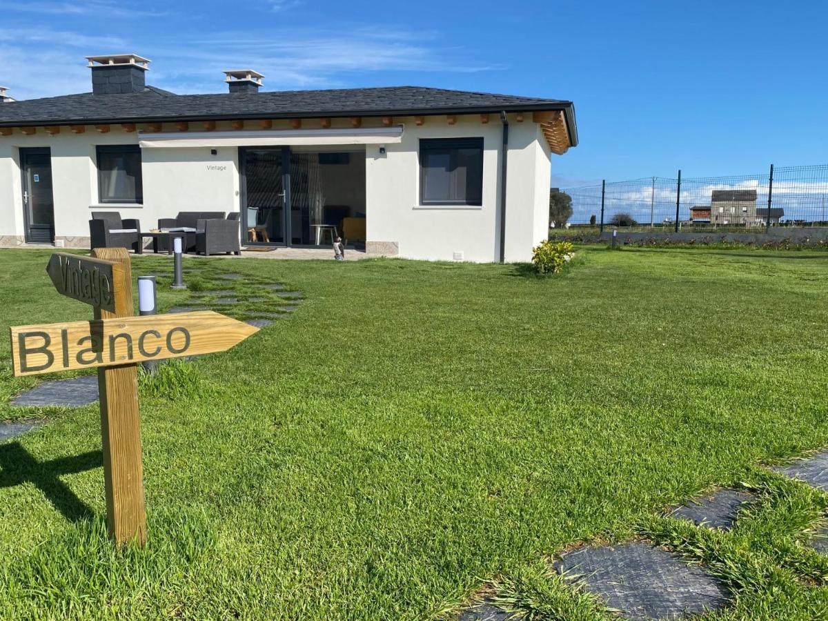Apartamentos Turisticos Villacordido Villaframil Ribadeo Bagian luar foto